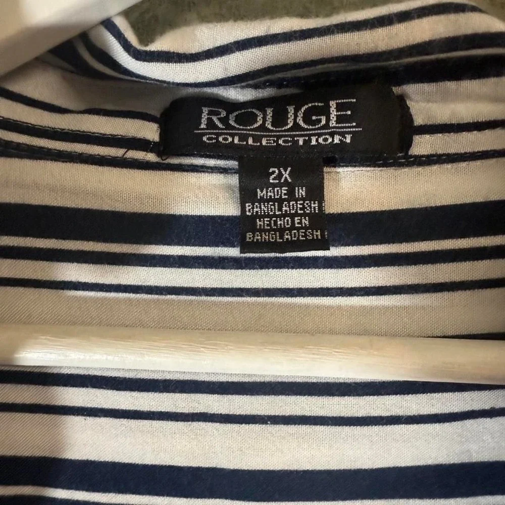 'white and black striped button up shirt - Picture 2 of 3